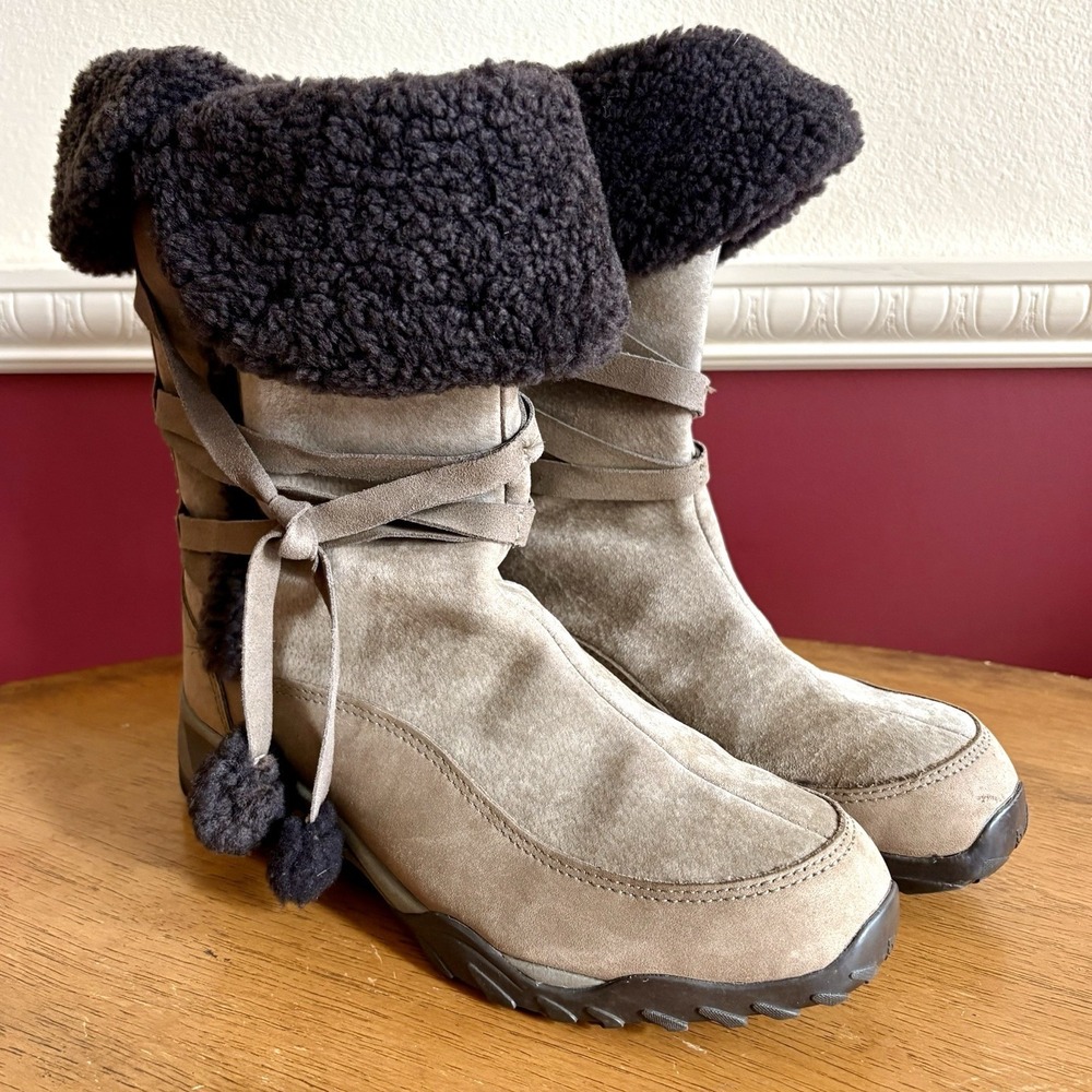 The North Face waterproof leather insulated‎ winter snow boots